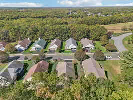 Springwater Ct-S1810-050.jpg