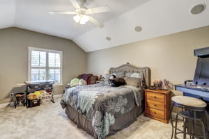 Bedroom 5/bonus - upstairs