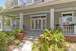 Front Entry Detail