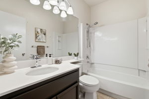 024_F8_301 Ballymore Cir