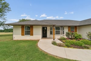 301 Bonanza Ln_003 (2).jpg