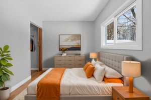 IMG_5923 virtually staged.jpeg