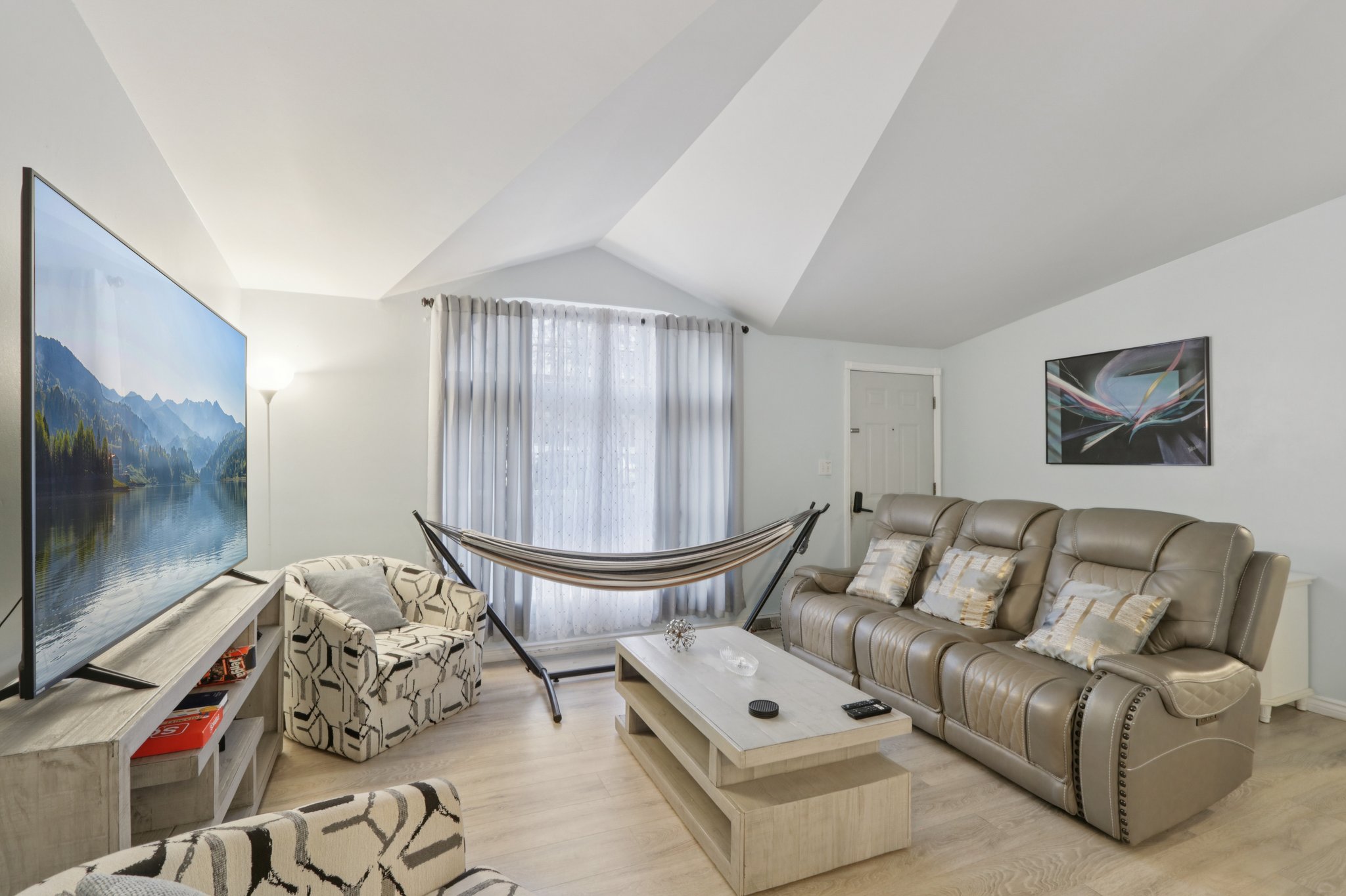 Carver Ave-S2311-008.jpg