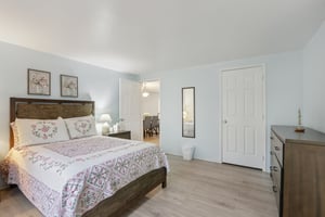 Carver Ave-S2311-025.jpg