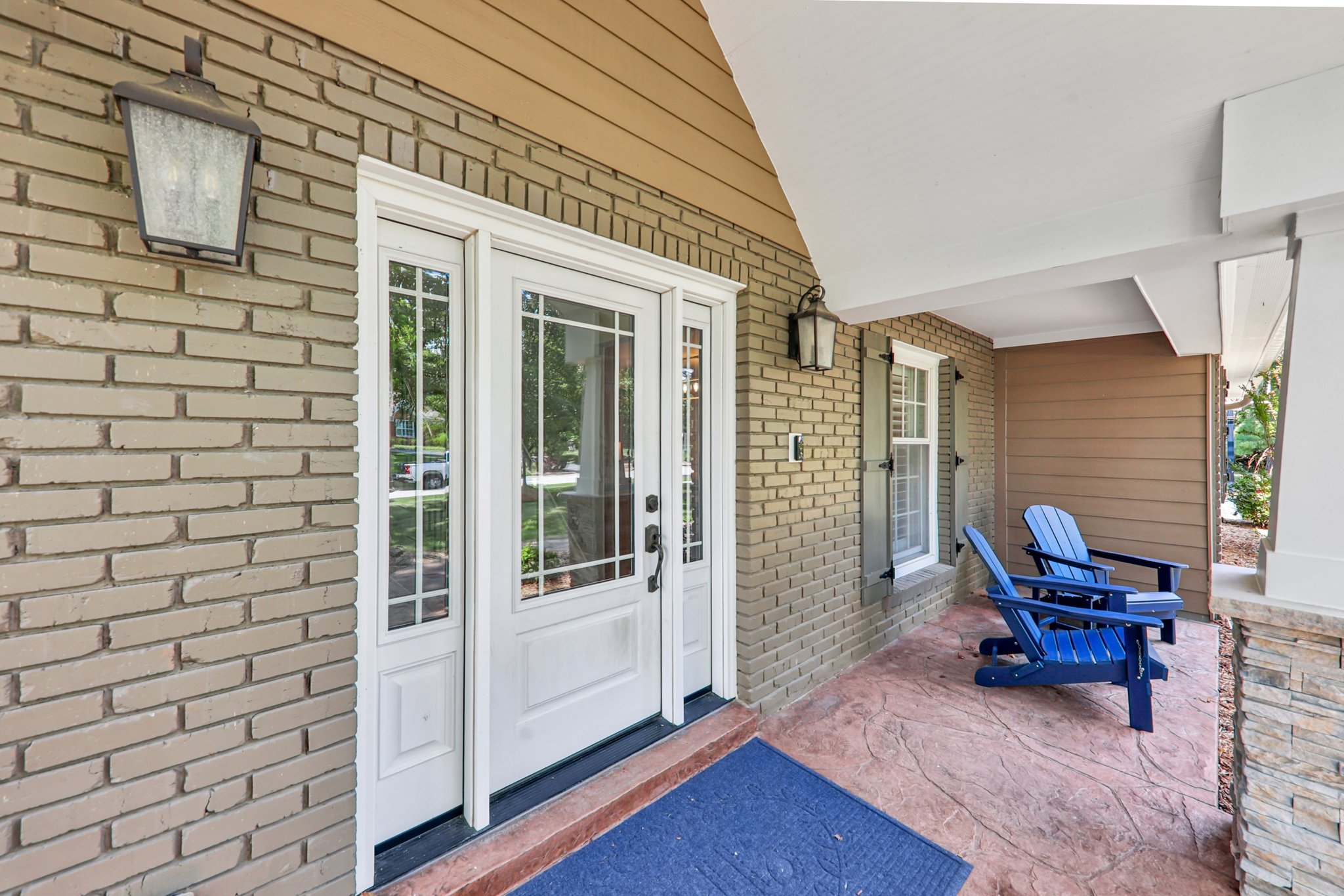 301 Chasselle Ln-L0508-007.jpg