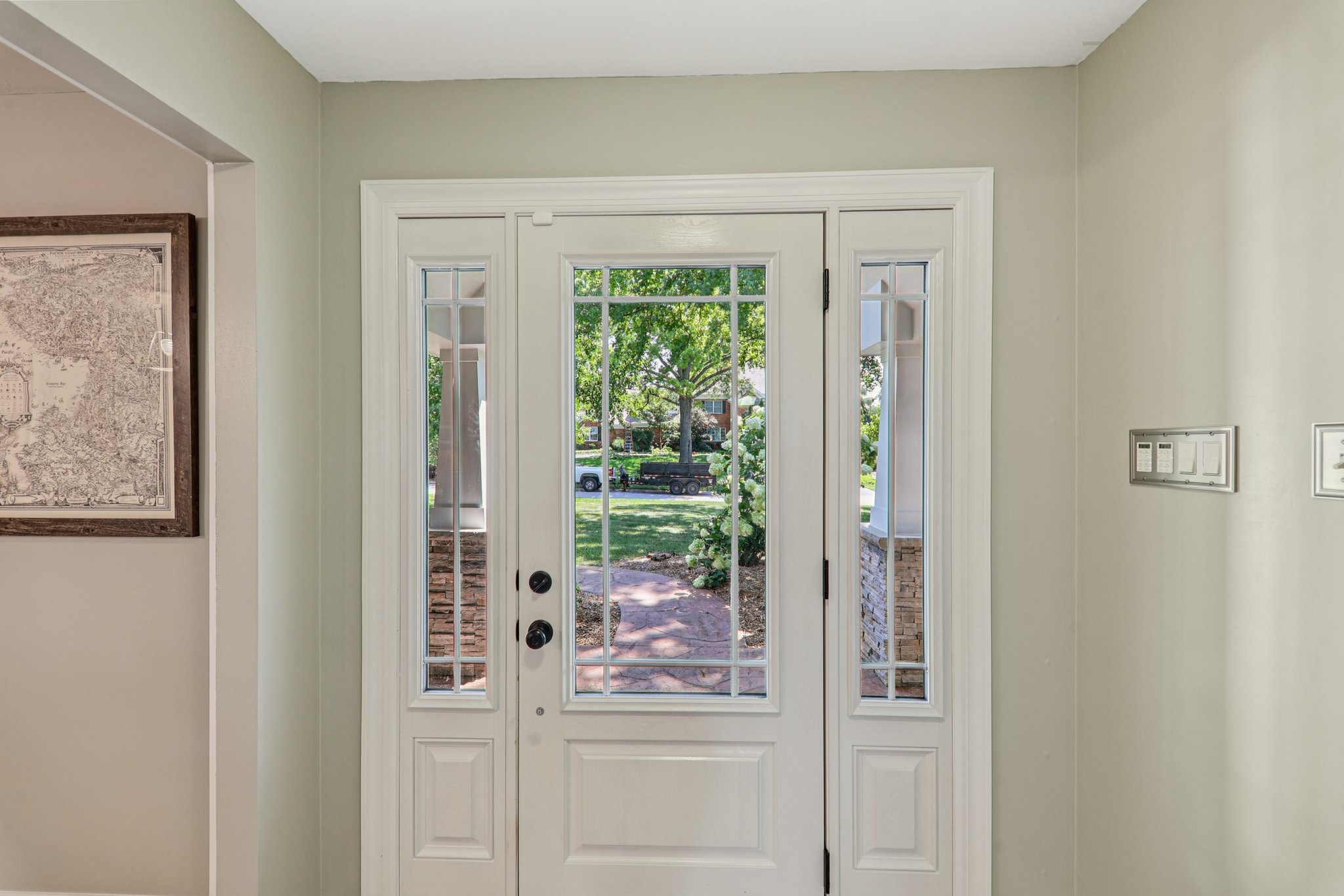 301 Chasselle Ln-L0508-008.jpg