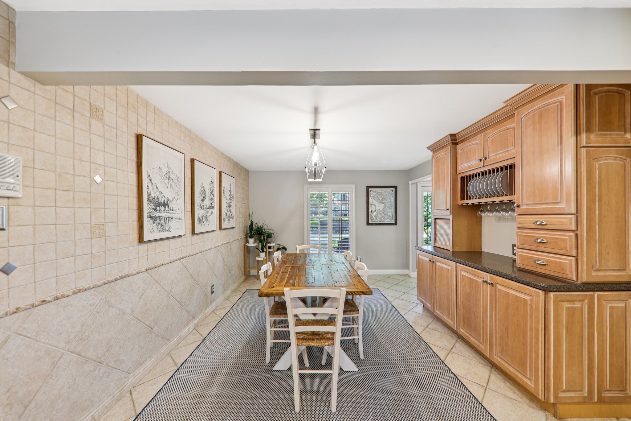 301 Chasselle Ln-L0508-017.jpg