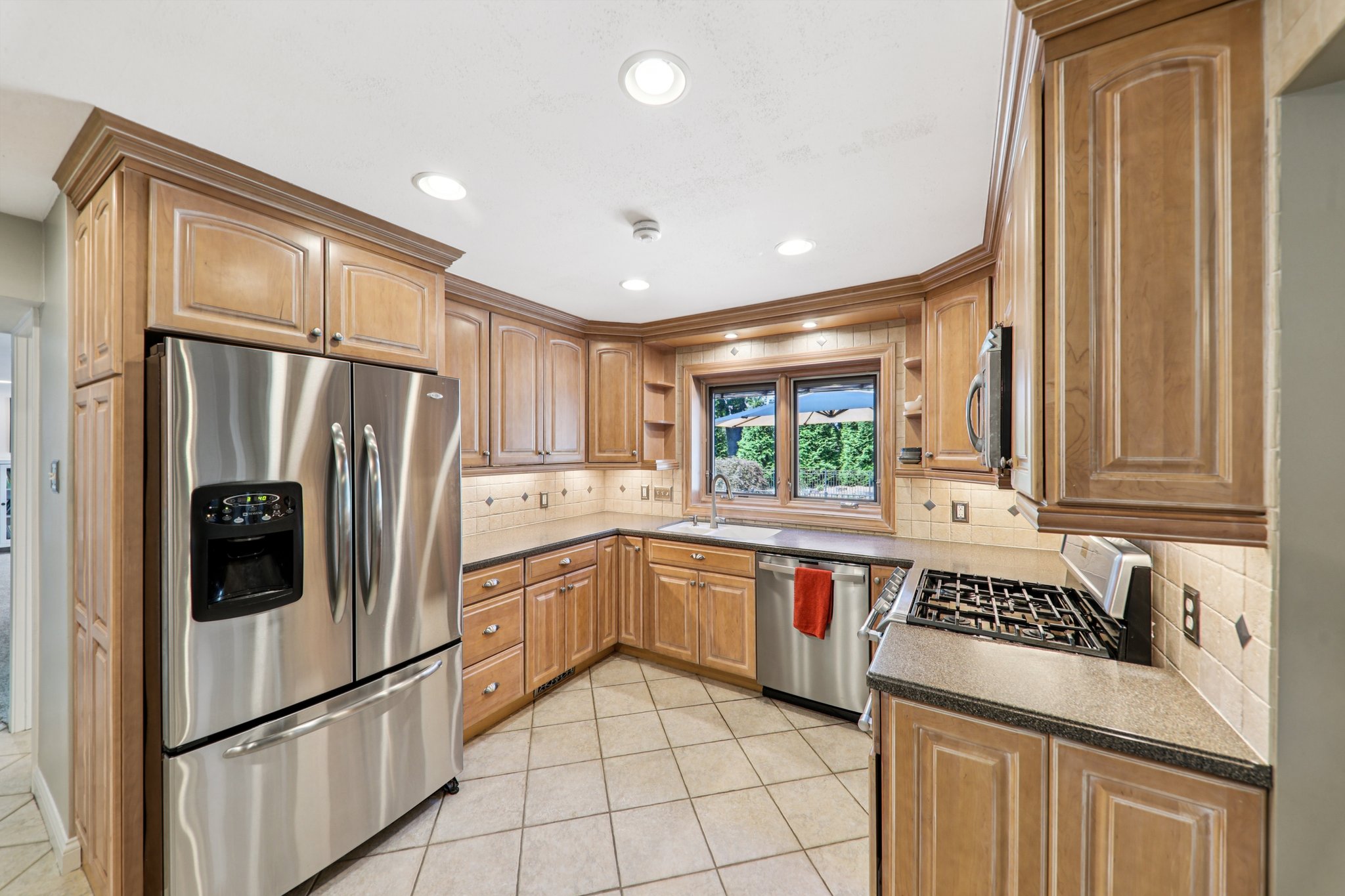 301 Chasselle Ln-L0508-020.jpg