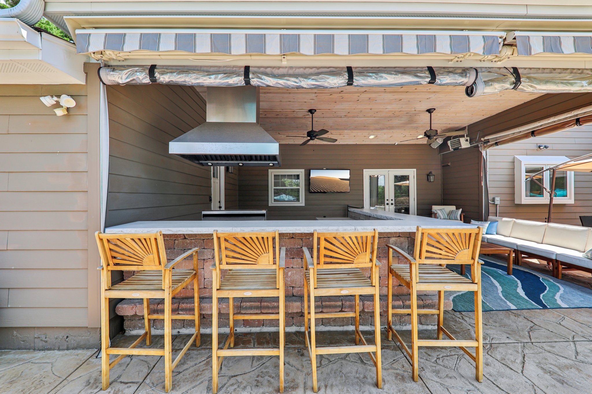 301 Chasselle Ln-L0508-056.jpg