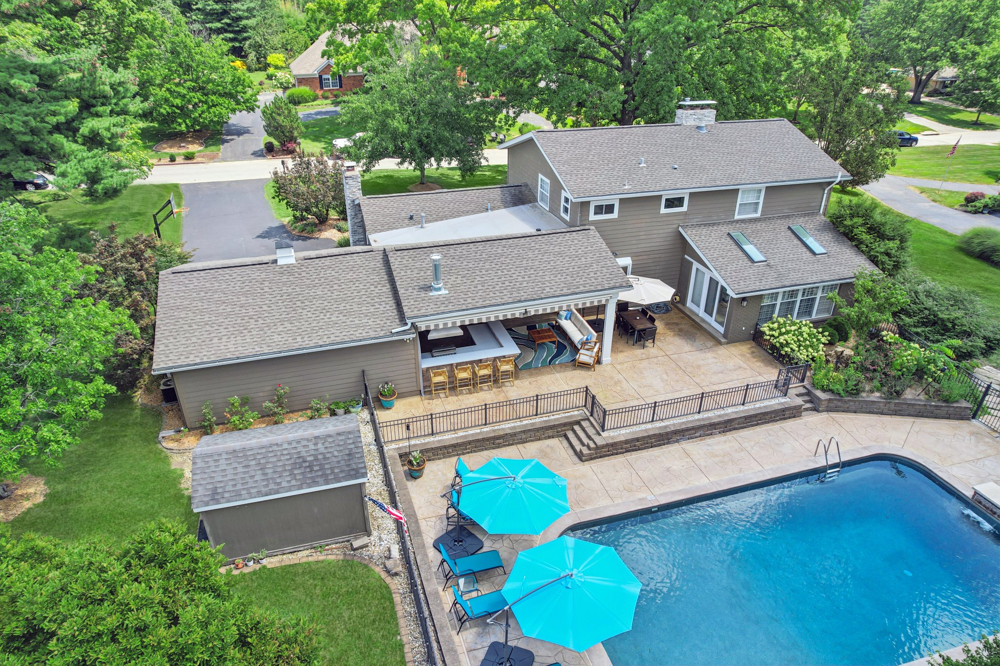 301 Chasselle Ln-L0508-079.jpg