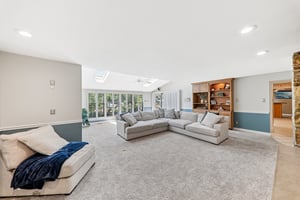301 Chasselle Ln-L0508-010.jpg