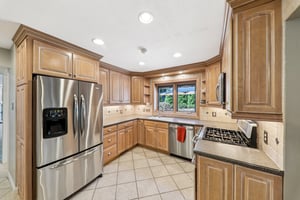 301 Chasselle Ln-L0508-020.jpg
