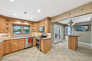 301 Chasselle Ln-L0508-025.jpg