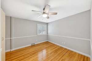 301 Chasselle Ln-L0508-037.jpg
