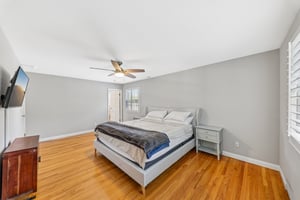 301 Chasselle Ln-L0508-041.jpg