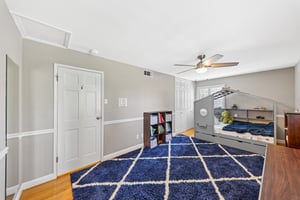 301 Chasselle Ln-L0508-046.jpg