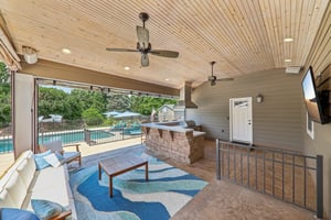 301 Chasselle Ln-L0508-054.jpg