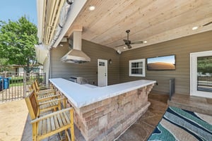 301 Chasselle Ln-L0508-055.jpg