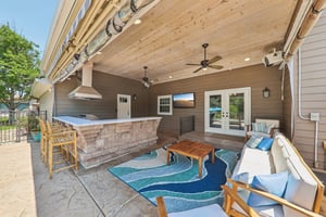 301 Chasselle Ln-L0508-058.jpg