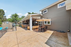 301 Chasselle Ln-L0508-060.jpg