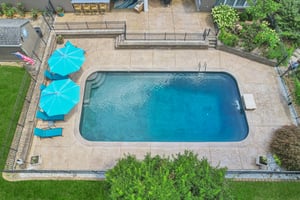 301 Chasselle Ln-L0508-083.jpg