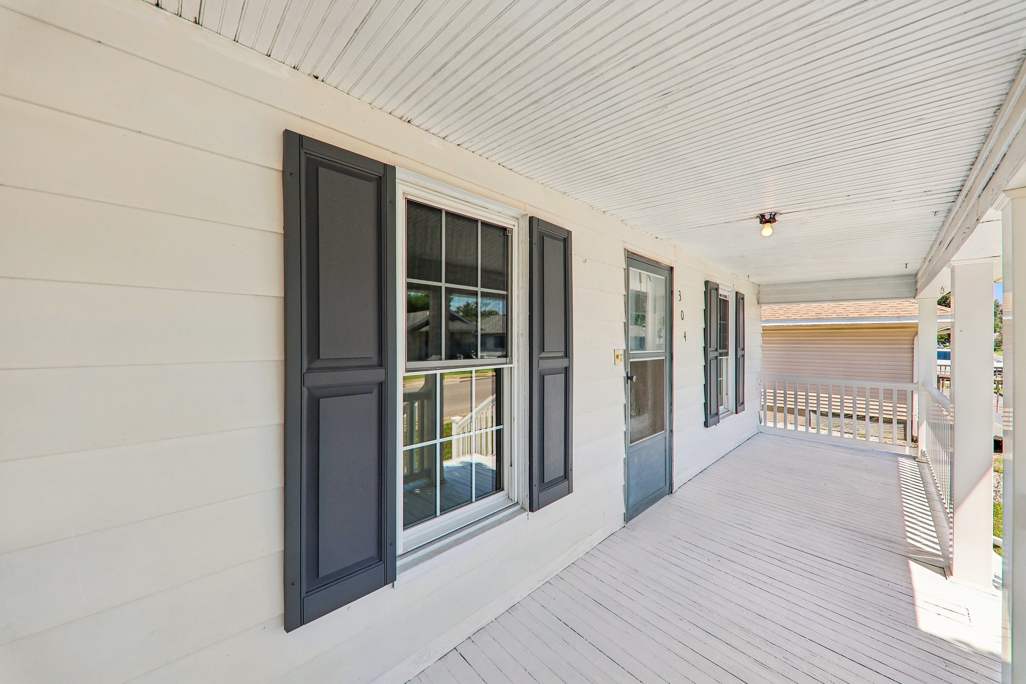 301 Chiles St-S1407-007.jpg