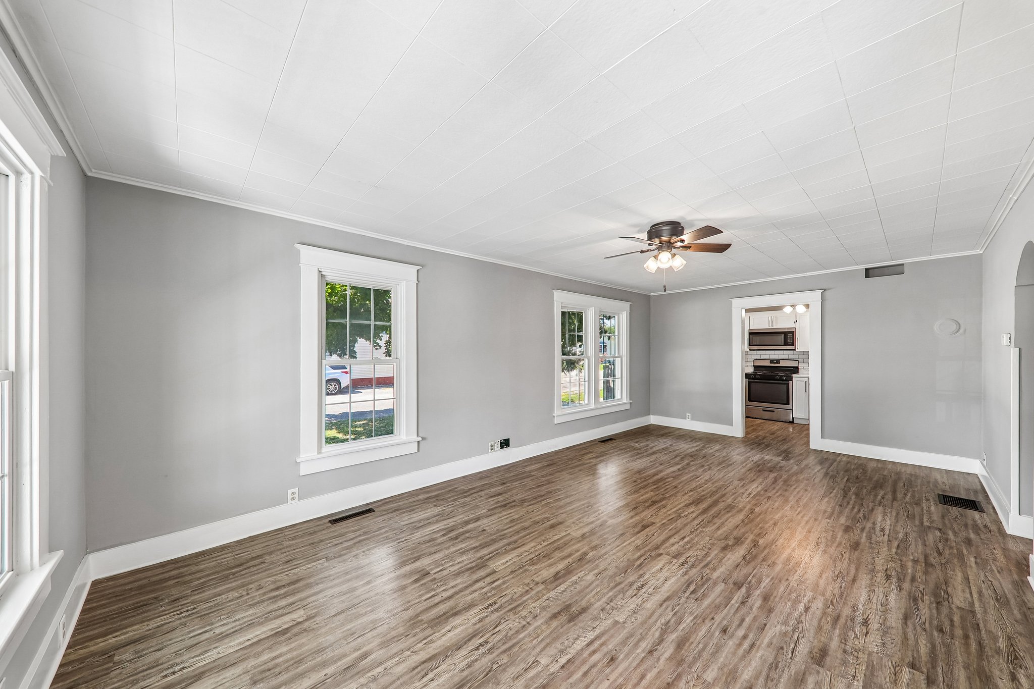 301 Chiles St-S1407-009.jpg