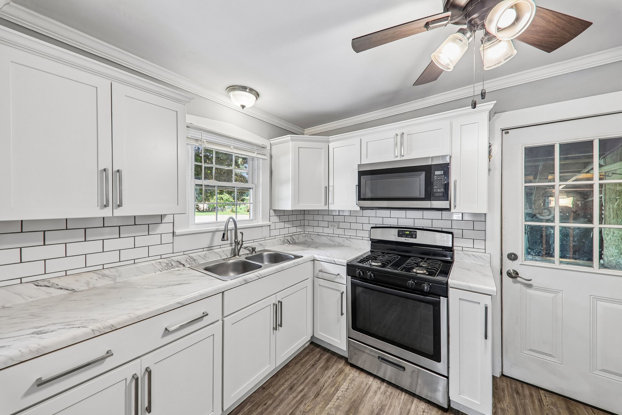 301 Chiles St-S1407-015.jpg