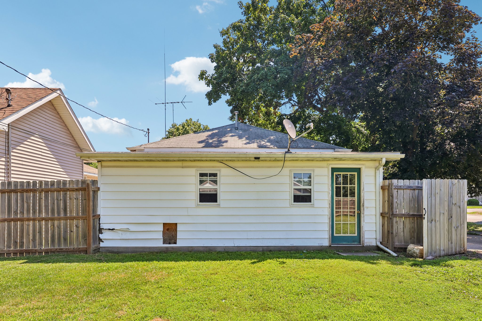 301 Chiles St-S1407-027.jpg