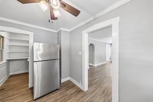 301 Chiles St-S1407-018.jpg