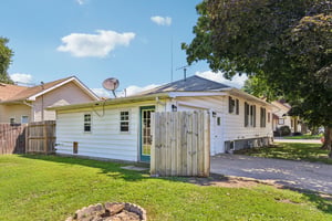 301 Chiles St-S1407-026.jpg
