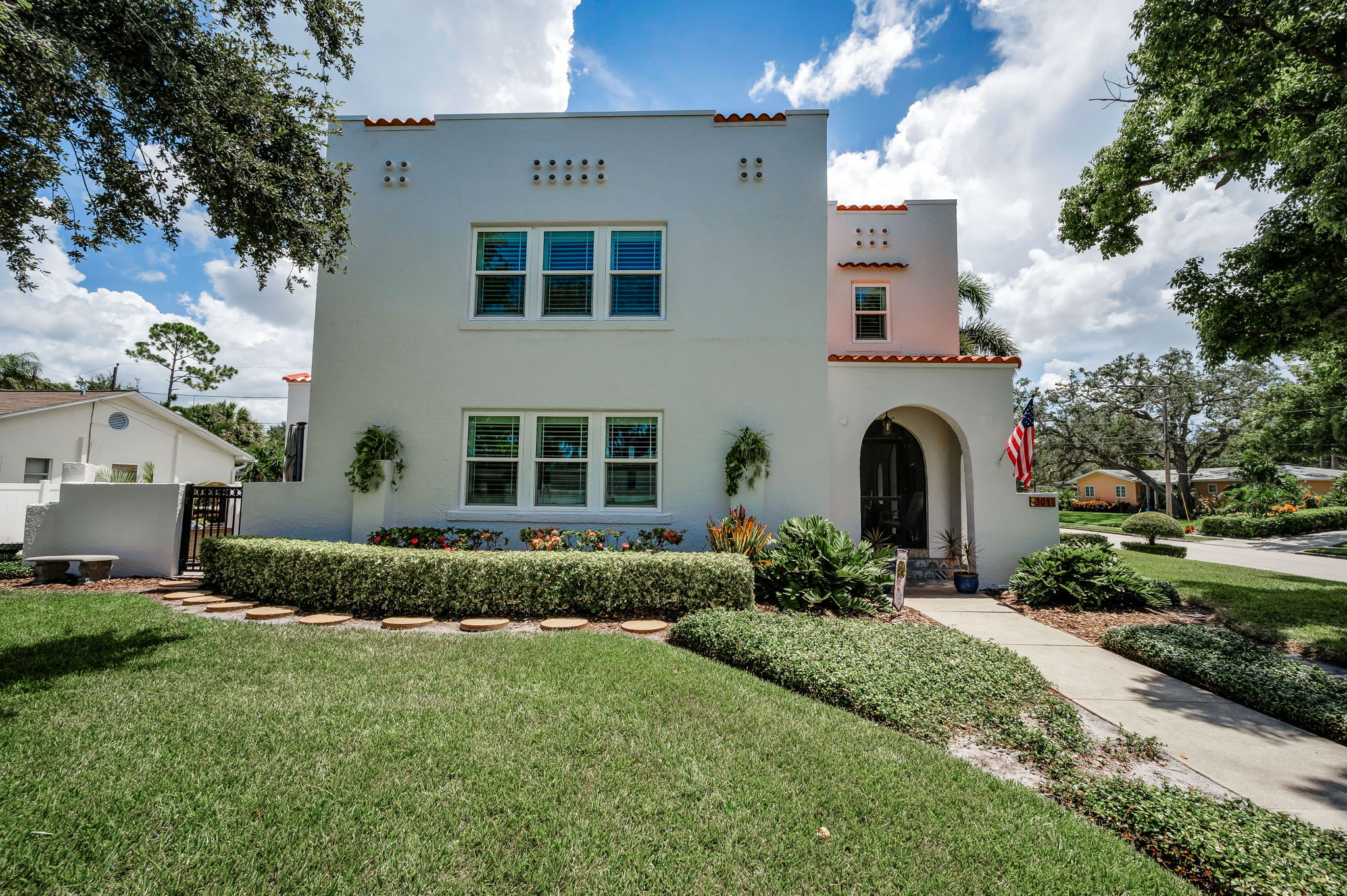 Front Exterior1