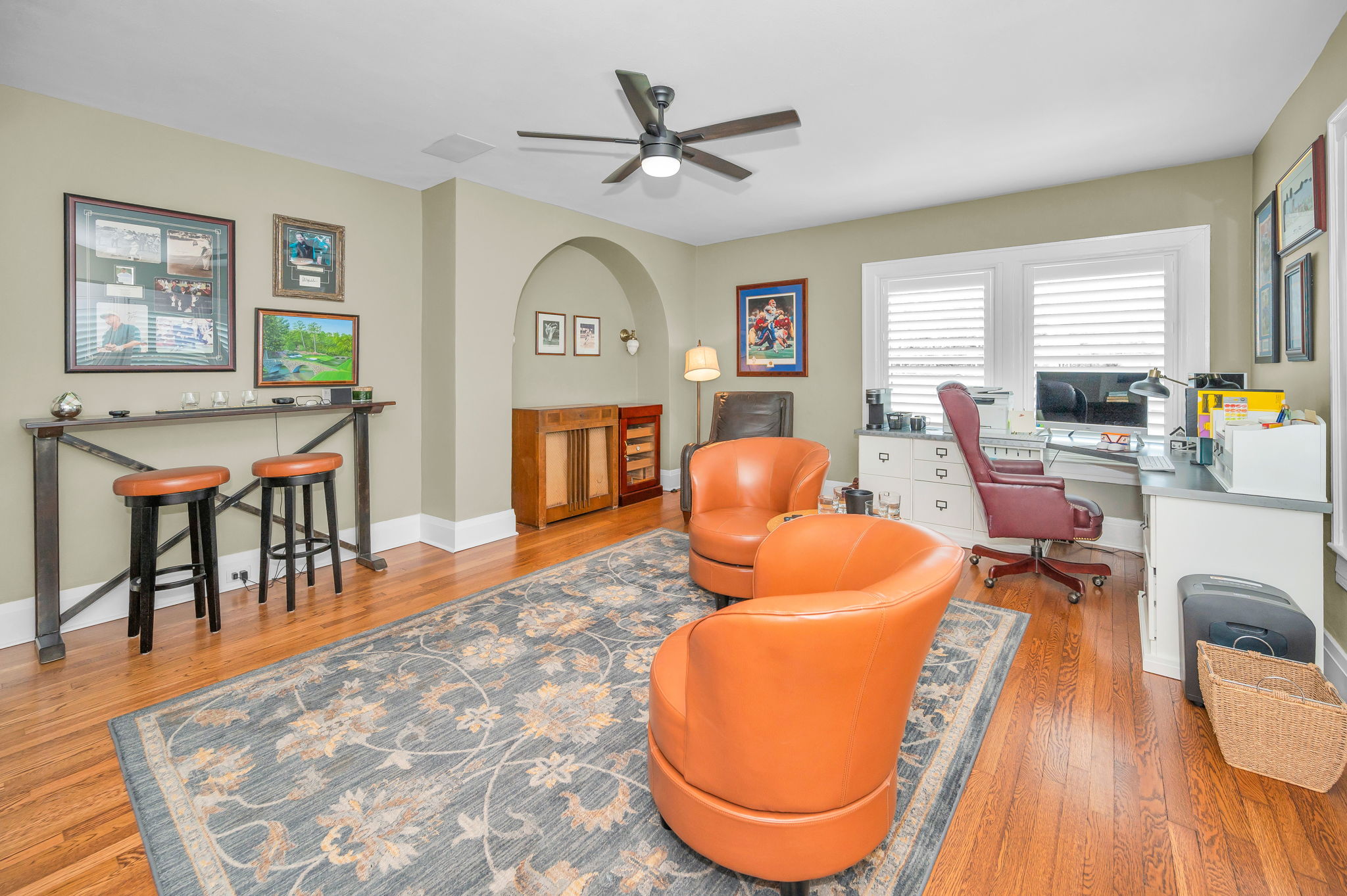 Upper Level Bedroom3b