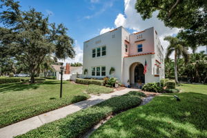 Front Exterior2