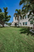 Side Exterior5