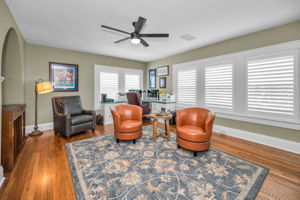Upper Level Bedroom3a