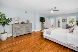 Upper Level Primary Bedroom1c