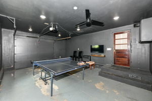  Photo 39