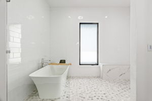  Photo 36