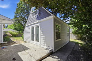  Photo 40