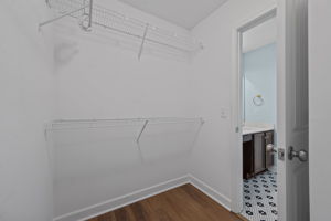 Master Walk In Closet