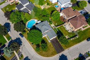 301 Lisa Marie Dr, Orangeville, ON L9W 4M5, US Photo 1