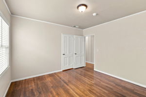 014_F8_301 Lorimer St