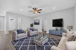 301 Magnolia20 virtually staged.jpeg