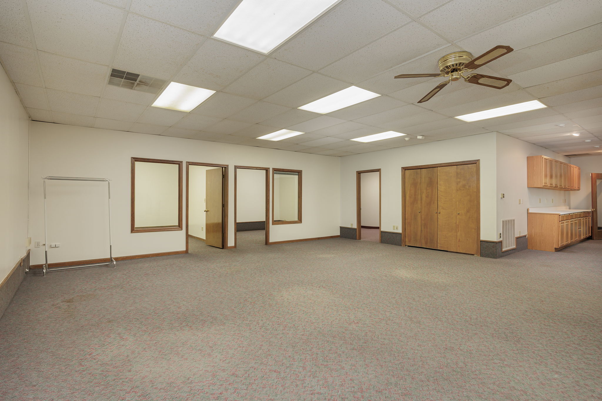 Lower Level Right Wing