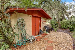 Shed