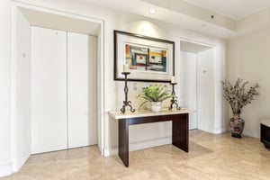 N Birch Rd 6N-004.jpg