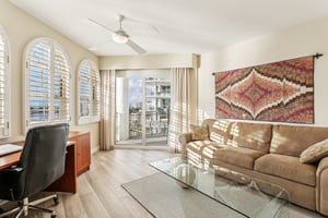 N Birch Rd 6N-033.jpg