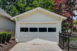 Detached Garage