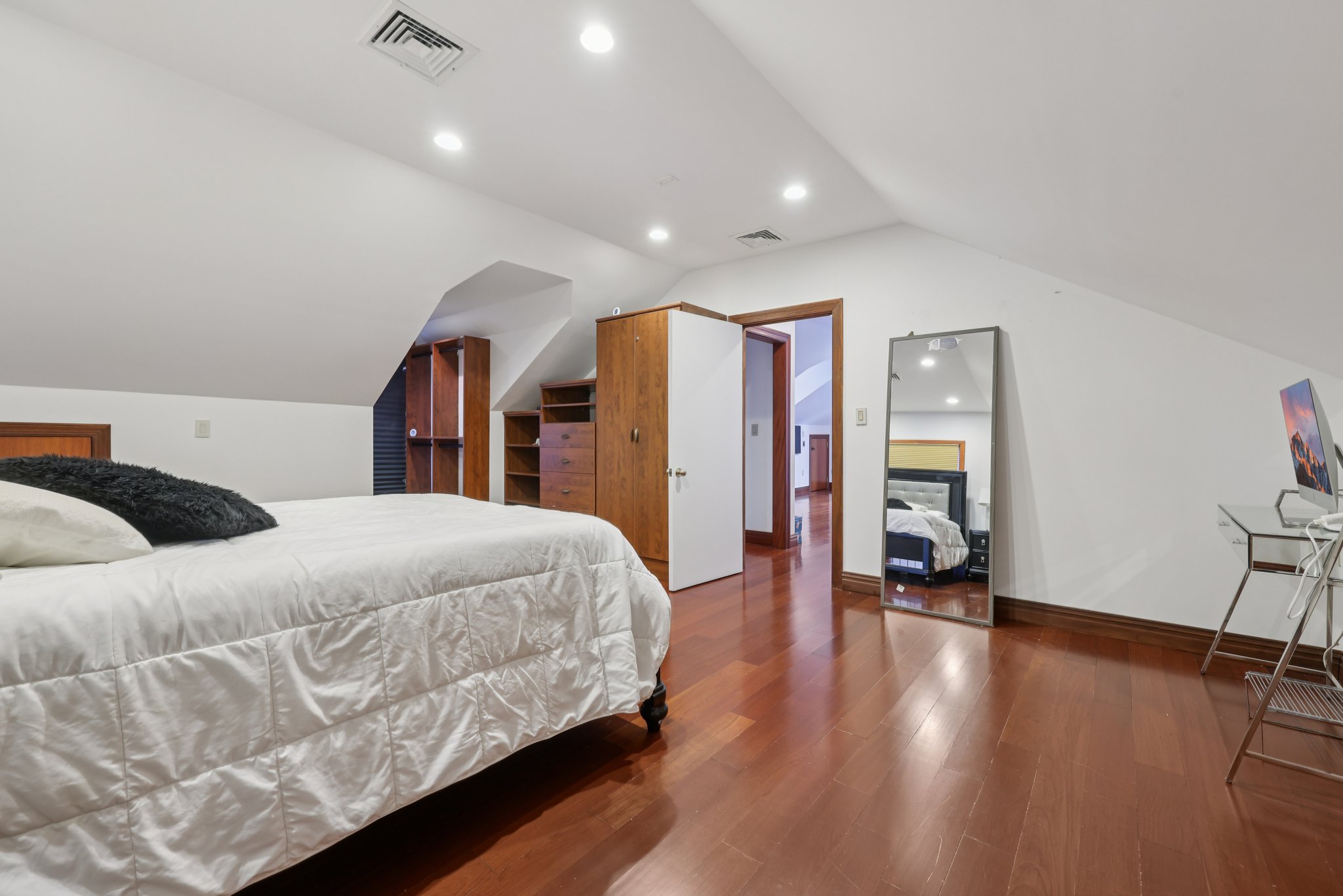 Piermont Rd-S0912-044.jpg